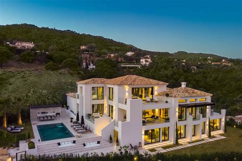 Spain Luxury Real Estate .